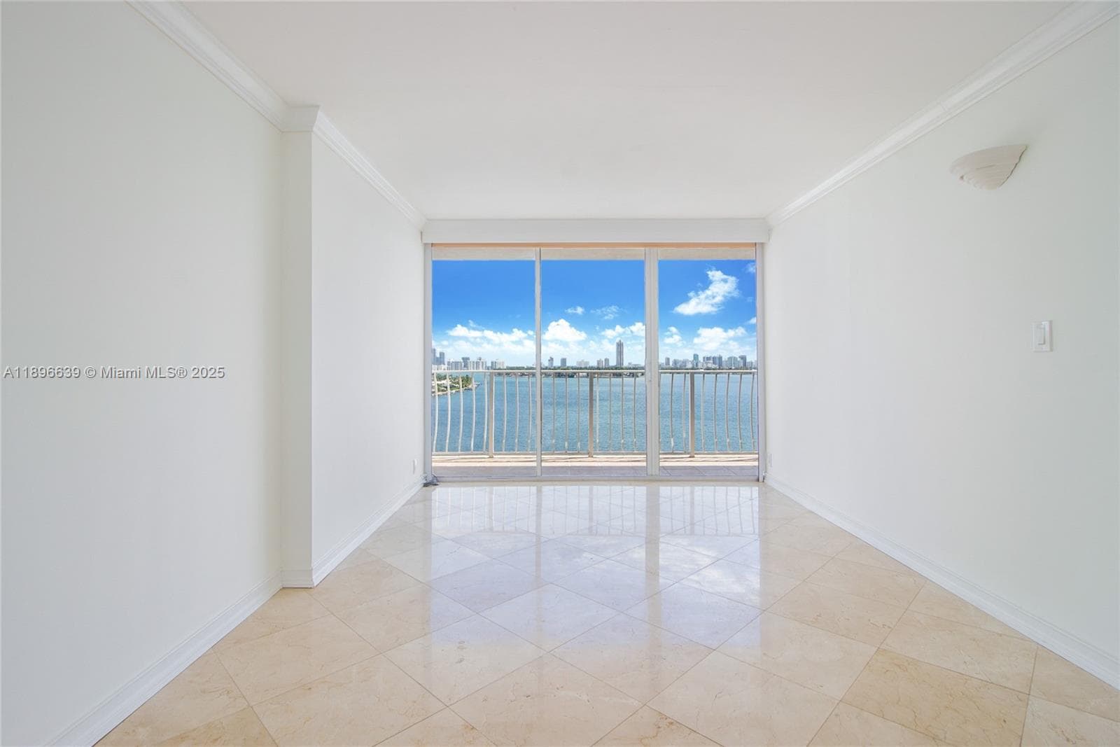 7601 E Treasure Dr # 1219, North Bay Village FL 33141 — 3