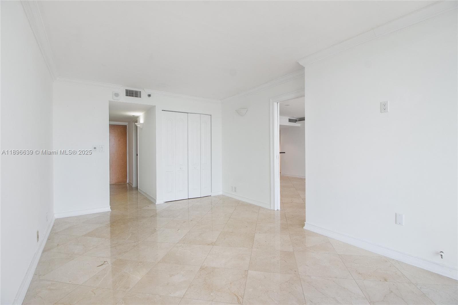 7601 E Treasure Dr # 1219, North Bay Village FL 33141 — 8