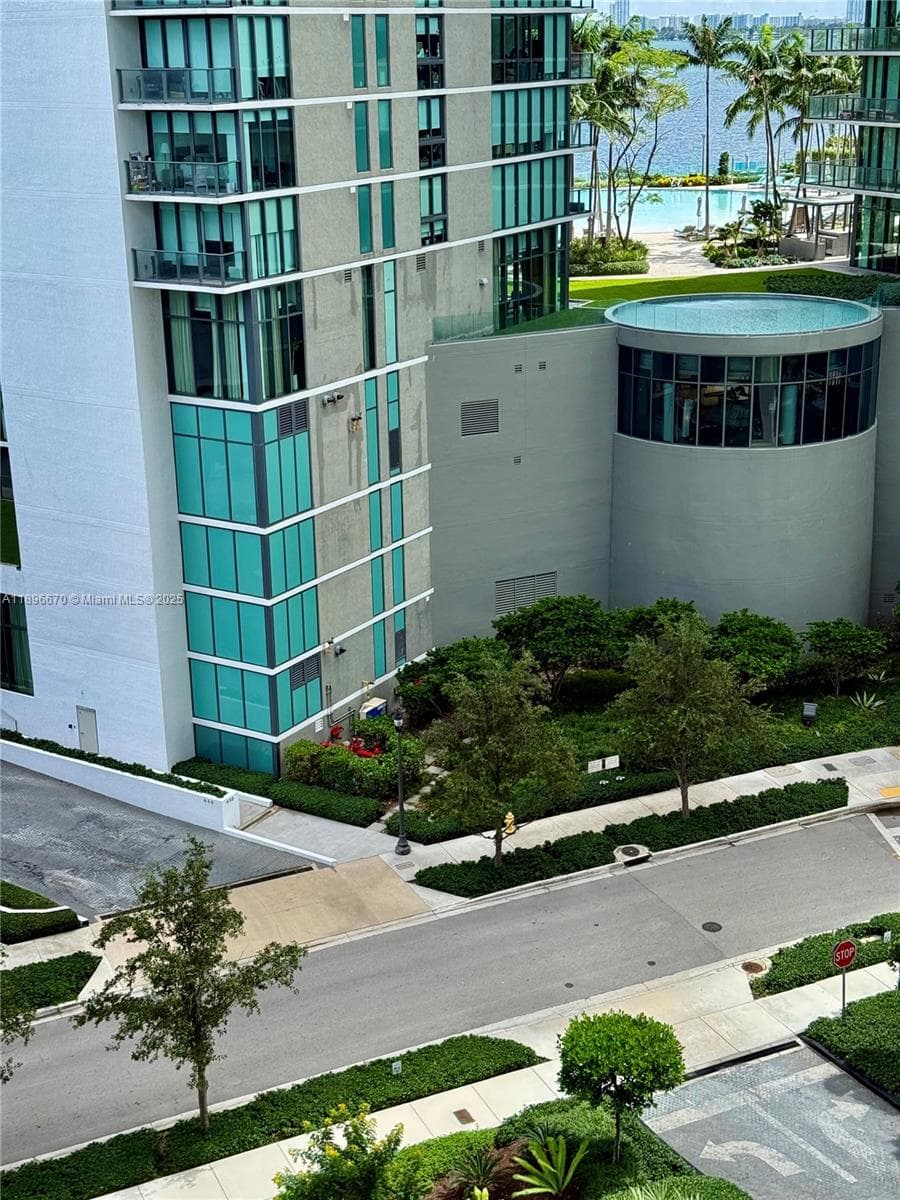 501 NE 31st St # 602, Miami FL 33137 — 15