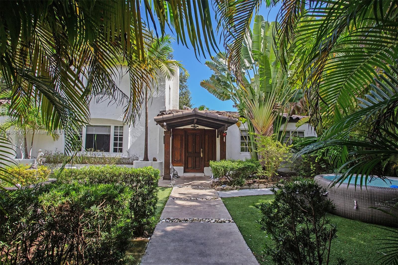 401 SW 28th Rd, Miami FL 33129 — 3