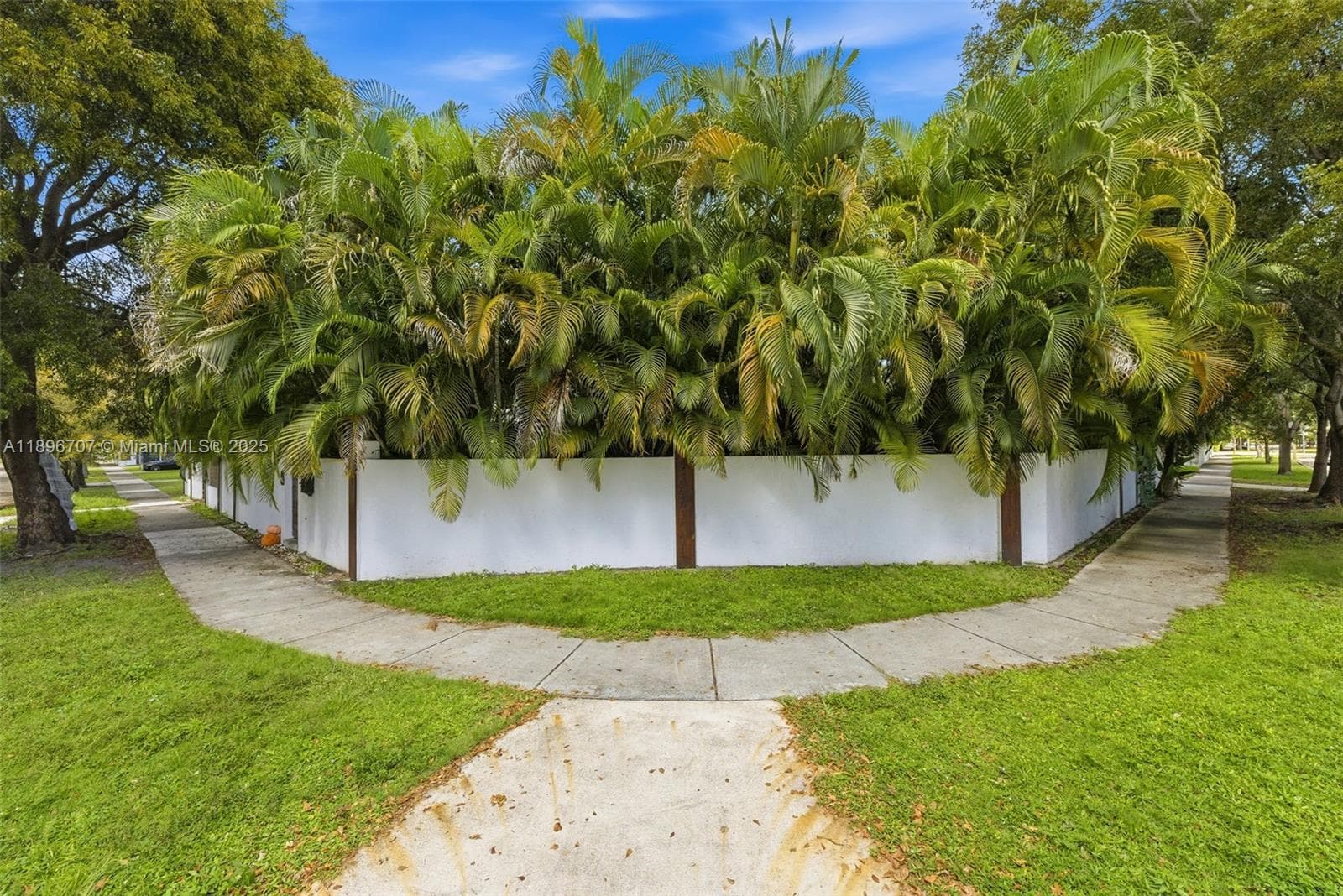 401 SW 28th Rd, Miami FL 33129 — 25