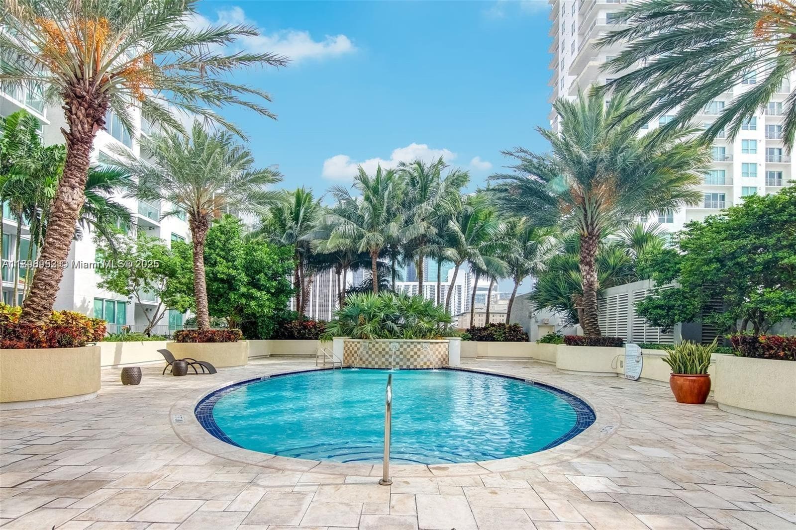 244 Biscayne Blvd # 3708, Miami FL 33132 — 47