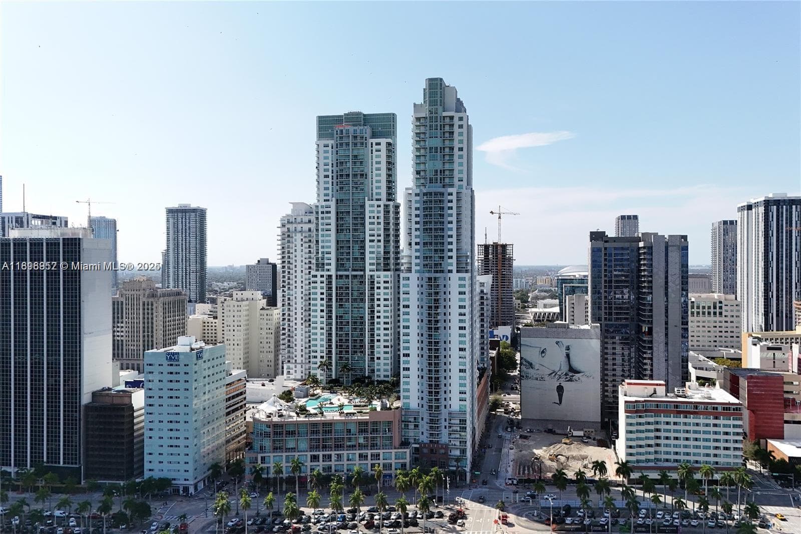 244 Biscayne Blvd # 3708, Miami FL 33132 — 53