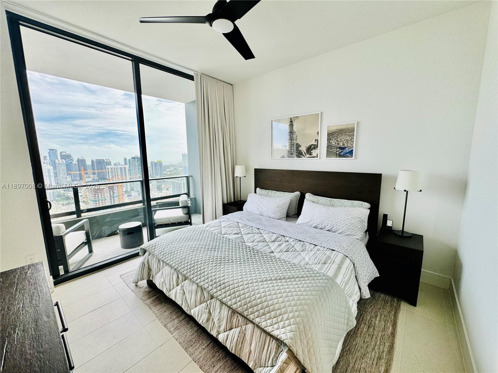 159 NE 6th St # 4807, Miami FL 33132 — 22