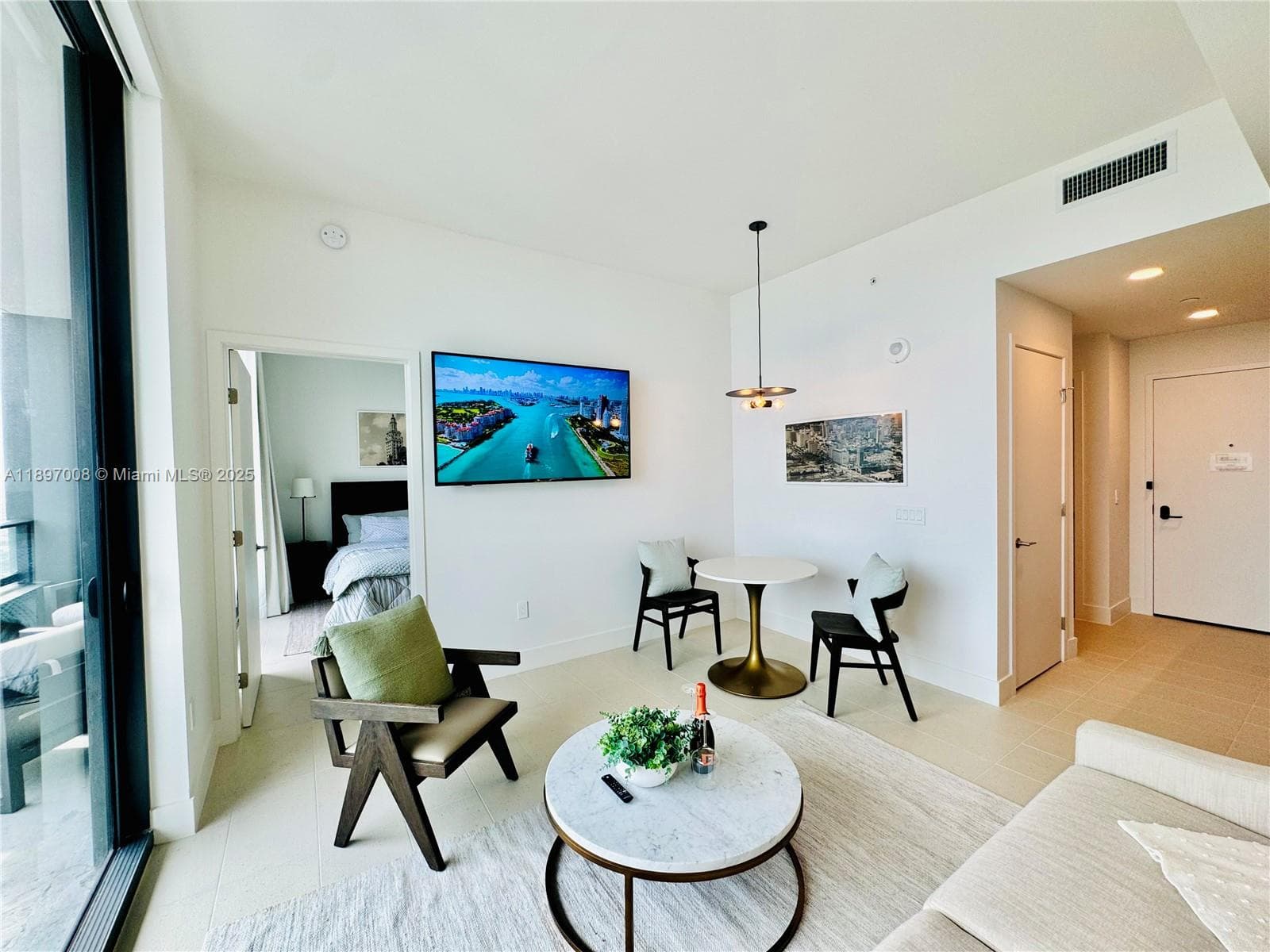 159 NE 6th St # 4807, Miami FL 33132 — 11