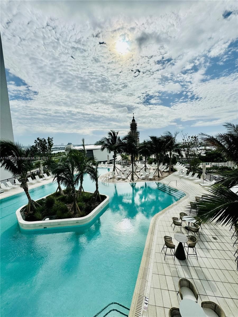 159 NE 6th St # 4314, Miami FL 33132 — 34