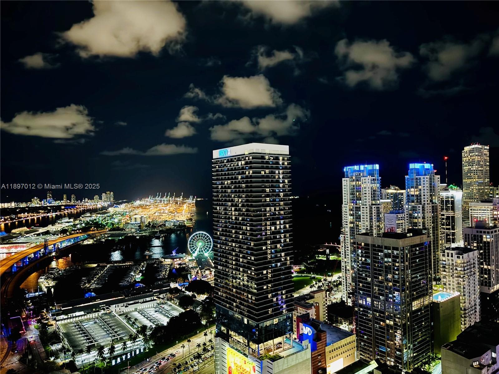 159 NE 6th St # 4314, Miami FL 33132 — 61