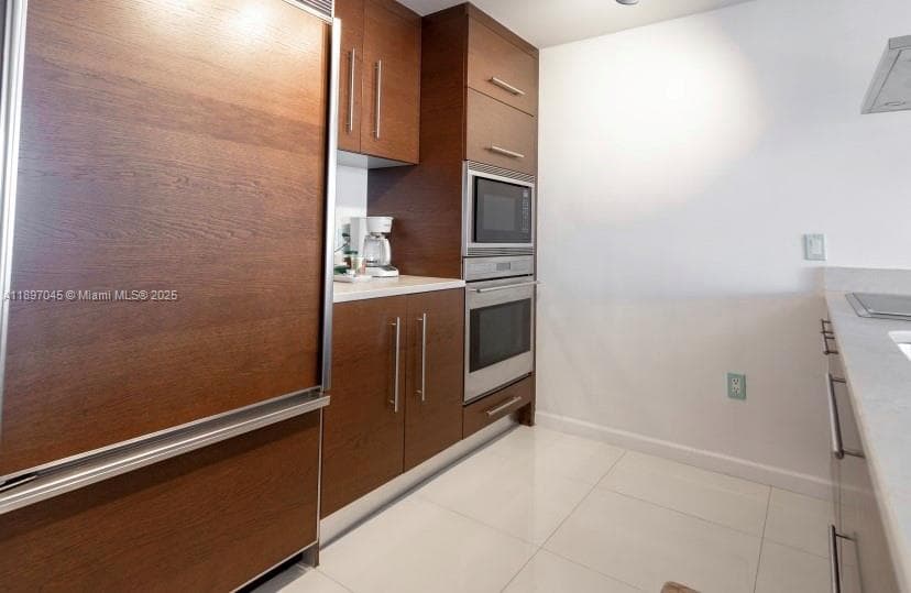 485 Brickell Ave # 2606, Miami FL 33131 — 11