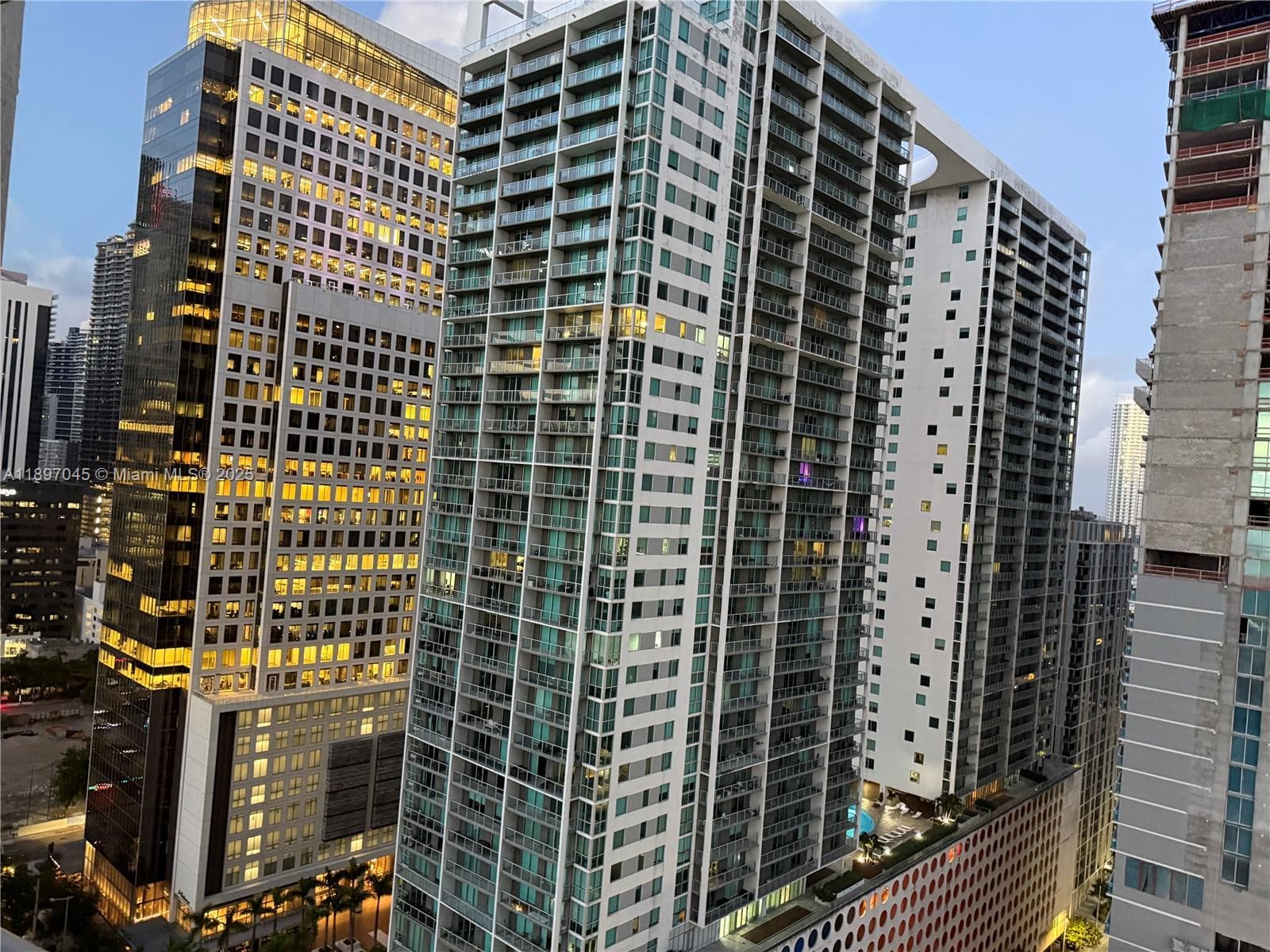 485 Brickell Ave # 2606, Miami FL 33131 — 4