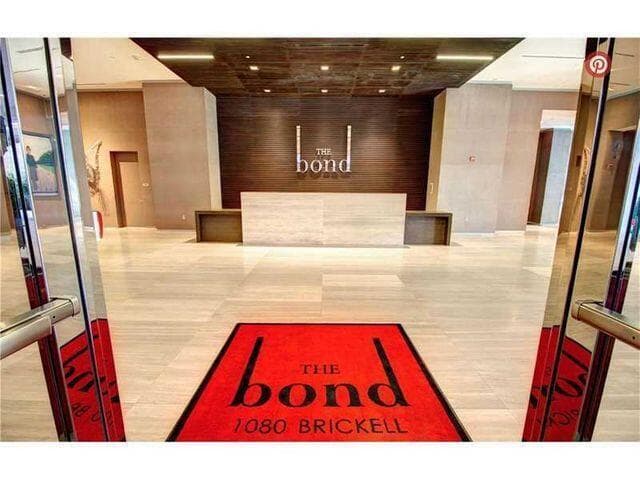 1080 Brickell Avenue # 3305, Miami FL 33131 — 1