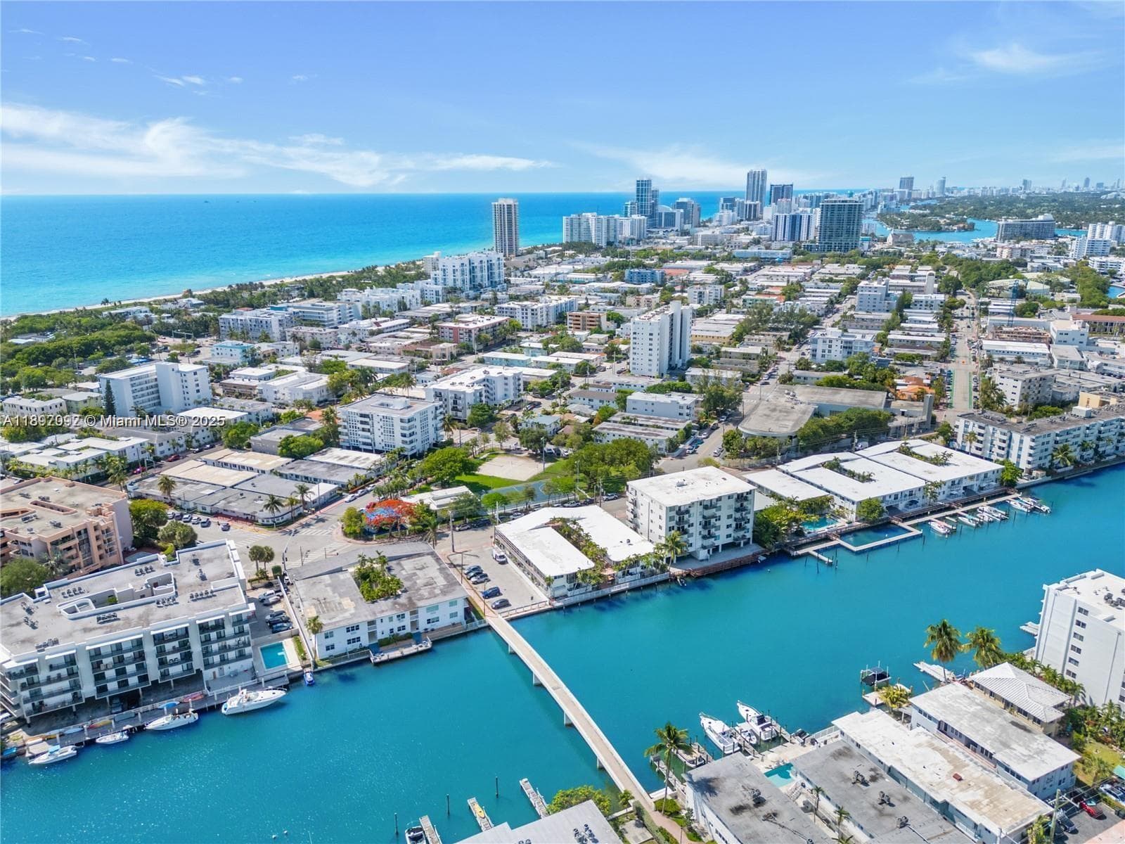 8040 Tatum Waterway Dr # 7, Miami Beach FL 33141 — 23