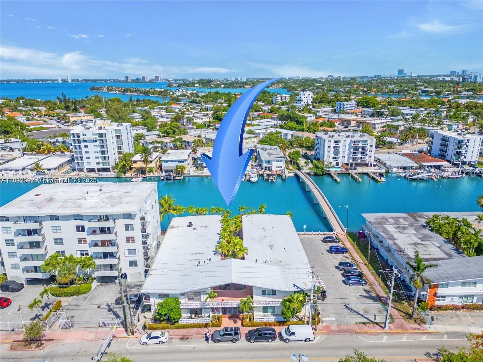 8040 Tatum Waterway Dr # 7, Miami Beach FL 33141 — 2