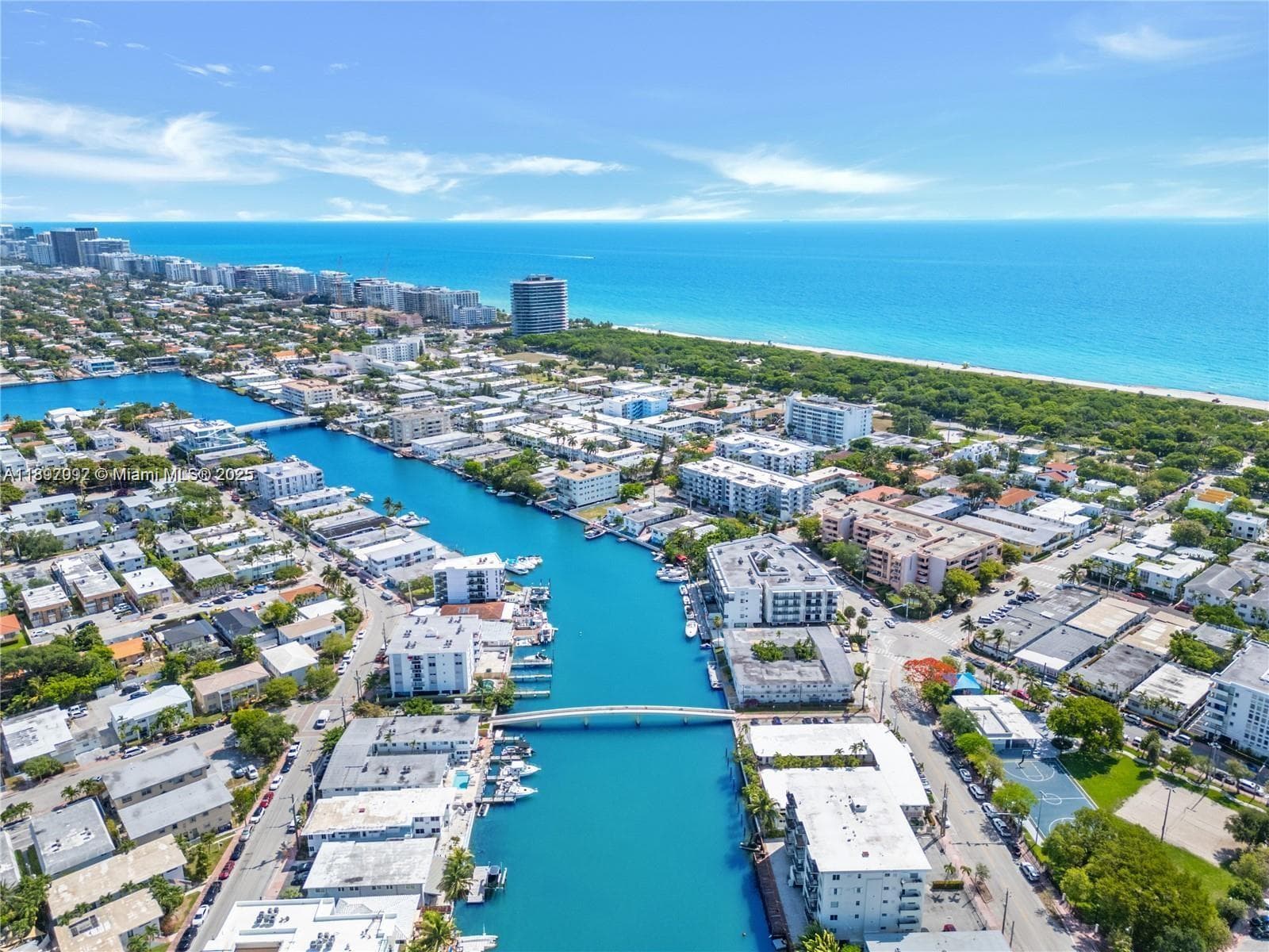 8040 Tatum Waterway Dr # 7, Miami Beach FL 33141 — 28
