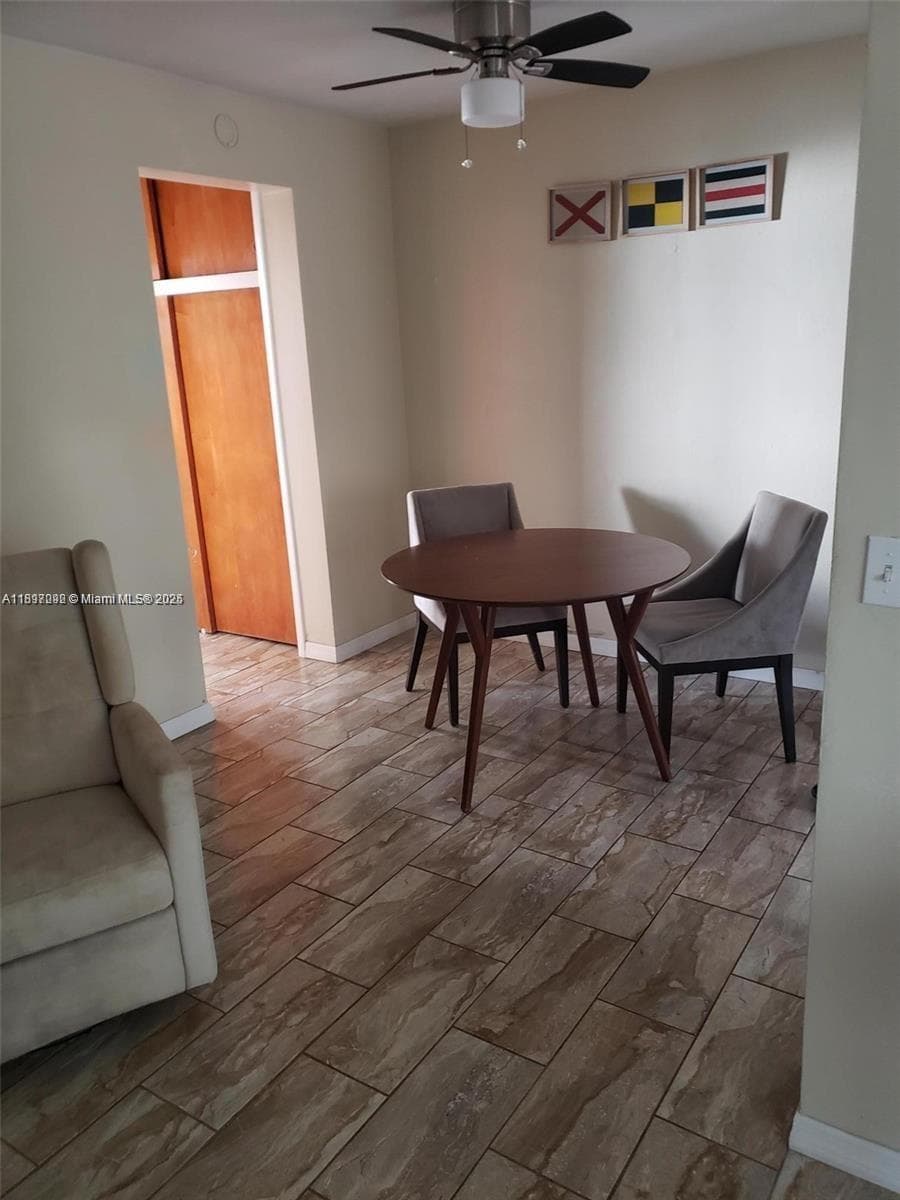 8040 Tatum Waterway Dr # 7, Miami Beach FL 33141 — 10