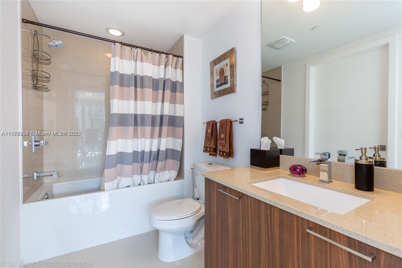 5300 NW 85th Avenue # 1409, Doral FL 33166 — 14