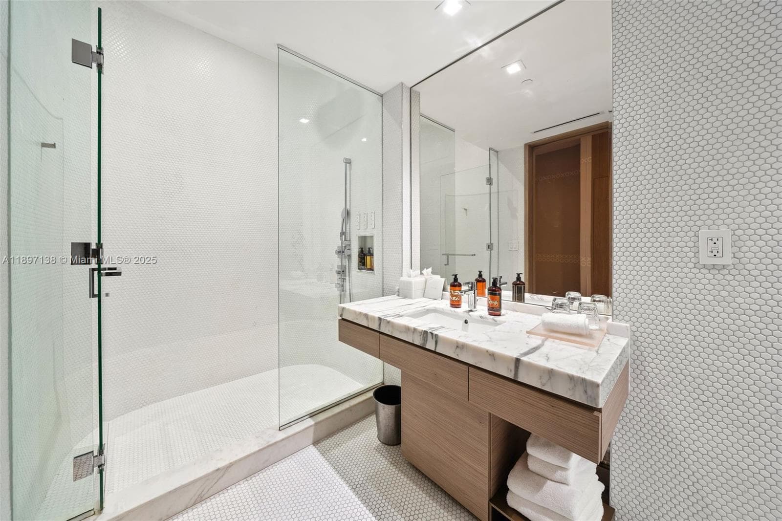 801 S Miami Ave # 402, Miami FL 33130 — 14