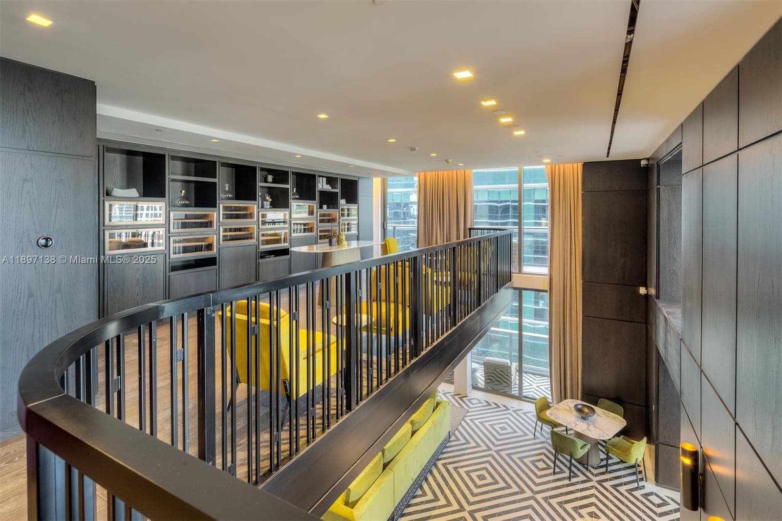 801 S Miami Ave # 402, Miami FL 33130 — 48