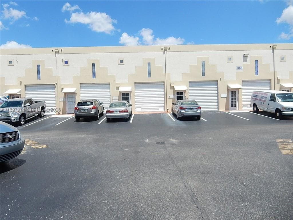10431 NW 28th St # E106, Doral FL 33172 — 4