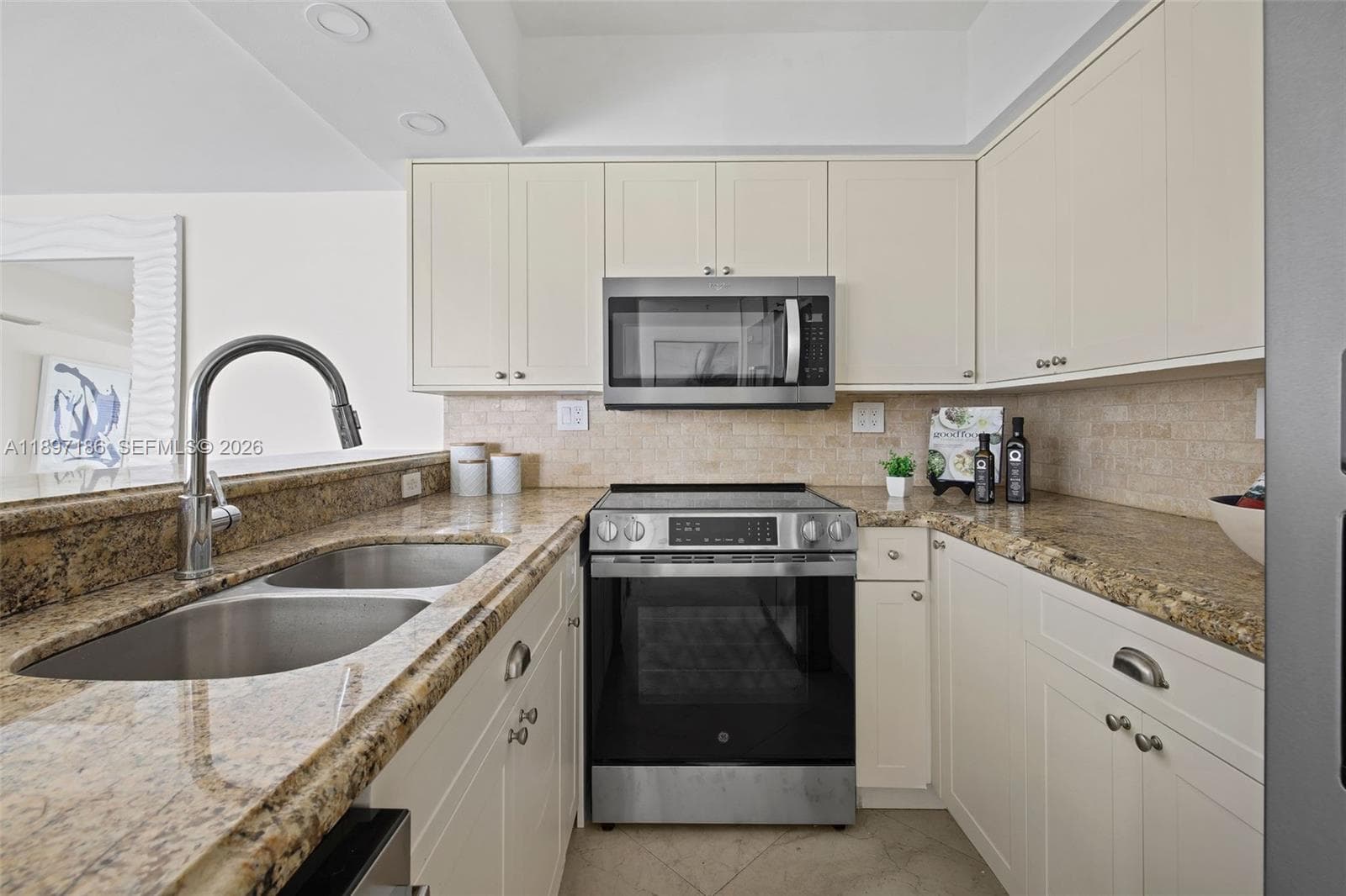 650 West Ave # 1407, Miami Beach FL 33139 — 9