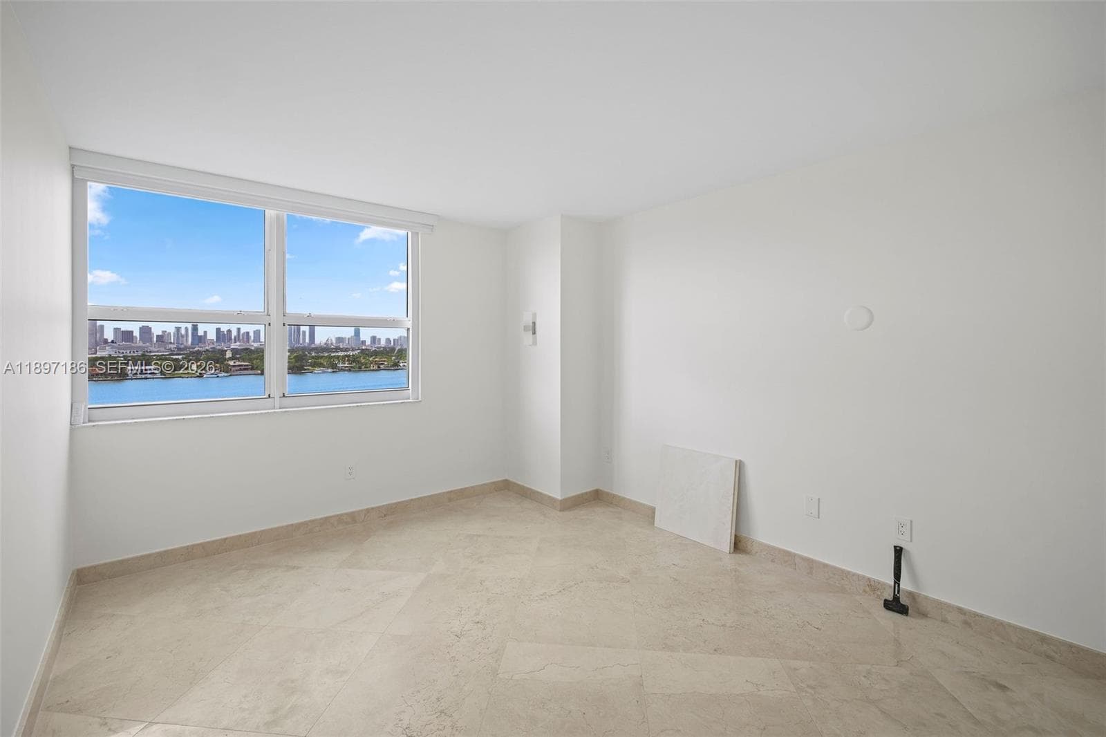 650 West Ave # 1407, Miami Beach FL 33139 — 19