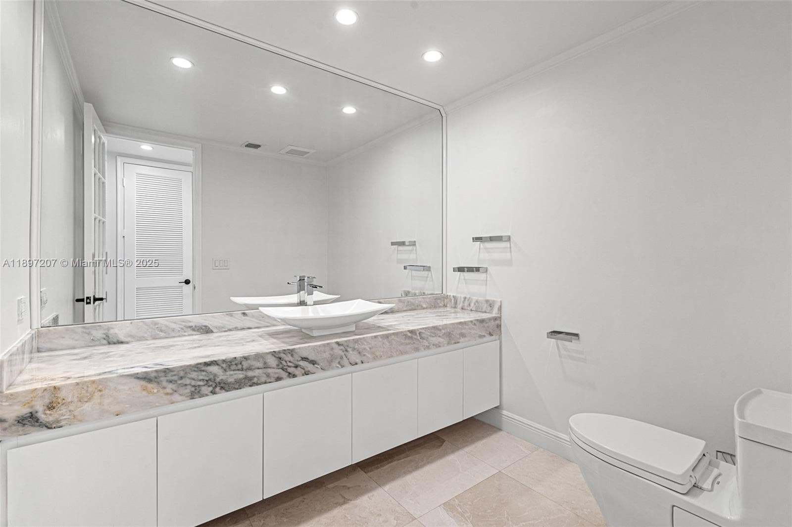 6124 Paradise Point Dr # 6124, Palmetto Bay FL 33157 — 23