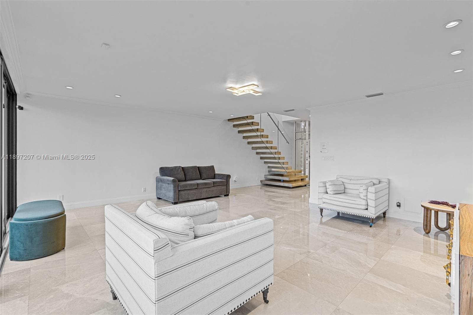 6124 Paradise Point Dr # 6124, Palmetto Bay FL 33157 — 8