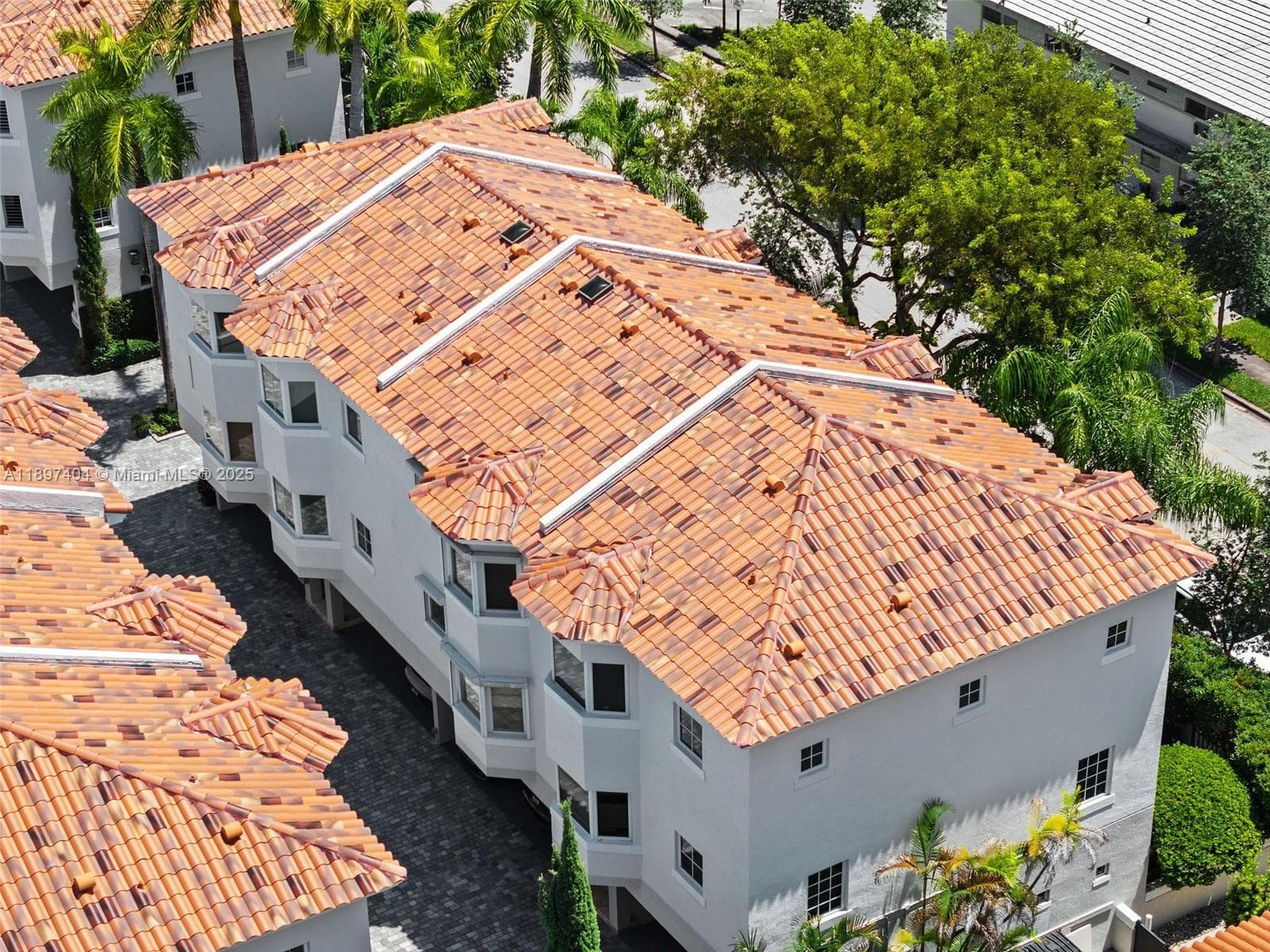 261 Navarre Ave # 3, Coral Gables FL 33134 — 32