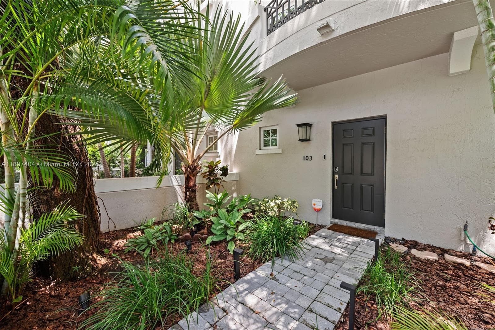 261 Navarre Ave # 3, Coral Gables FL 33134 — 1