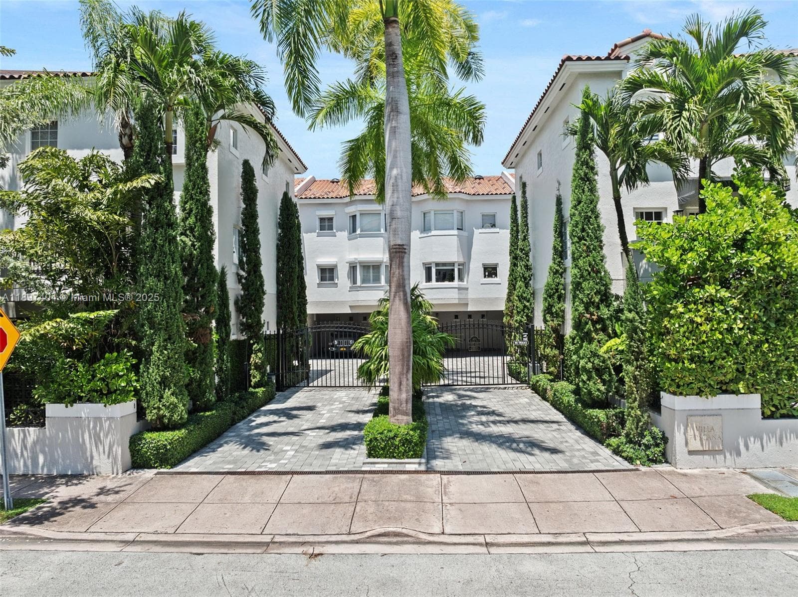 261 Navarre Ave # 3, Coral Gables FL 33134 — 24