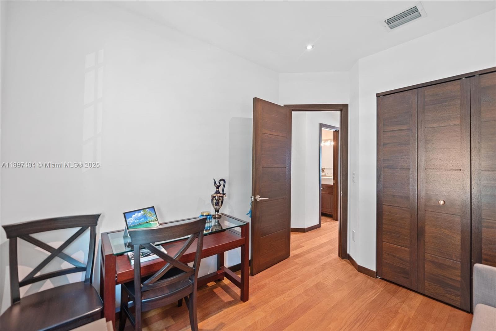 261 Navarre Ave # 3, Coral Gables FL 33134 — 19