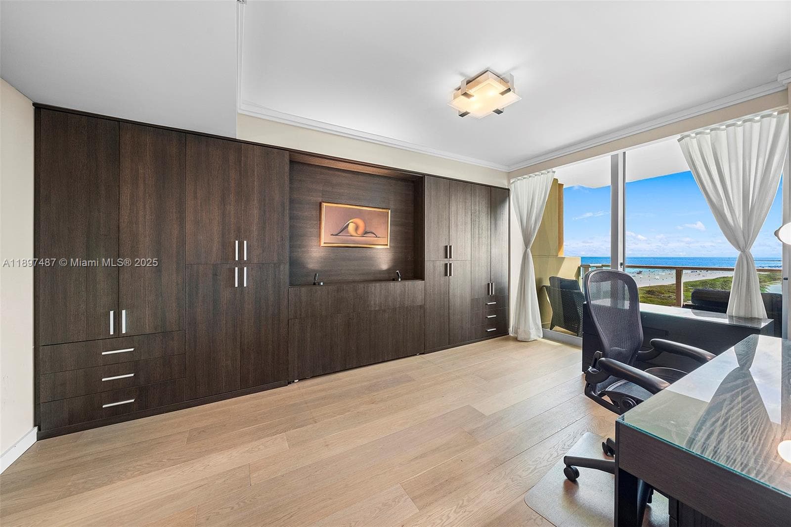 1455 Ocean Dr # 1003, Miami Beach FL 33139 — 27