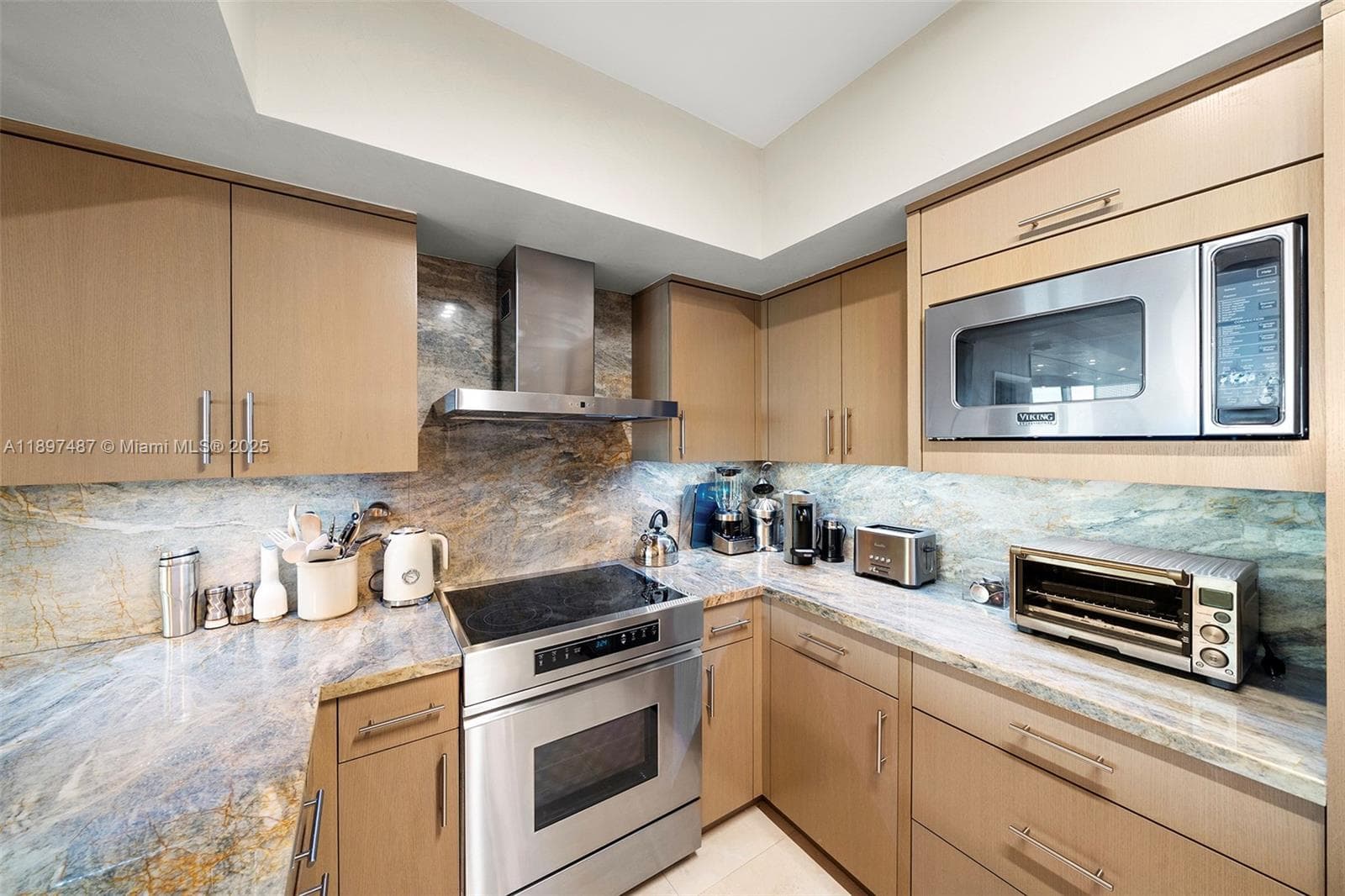 1455 Ocean Dr # 1003, Miami Beach FL 33139 — 13