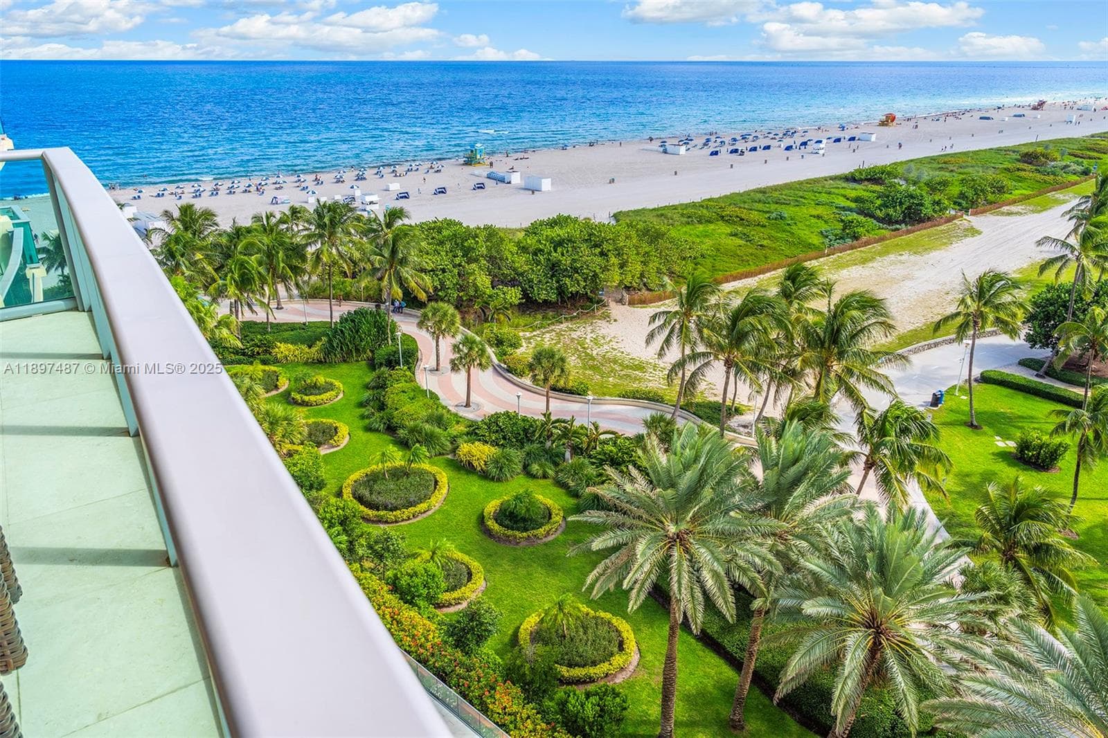 1455 Ocean Dr # 1003, Miami Beach FL 33139 — 1