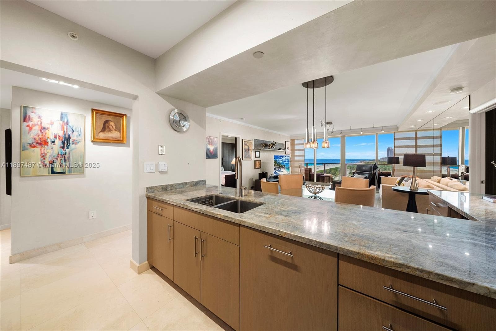 1455 Ocean Dr # 1003, Miami Beach FL 33139 — 9