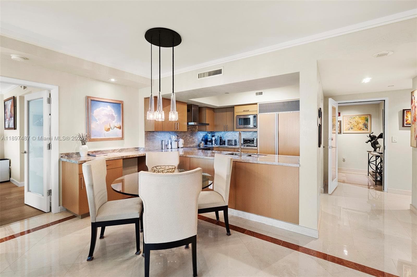 1455 Ocean Dr # 1003, Miami Beach FL 33139 — 14