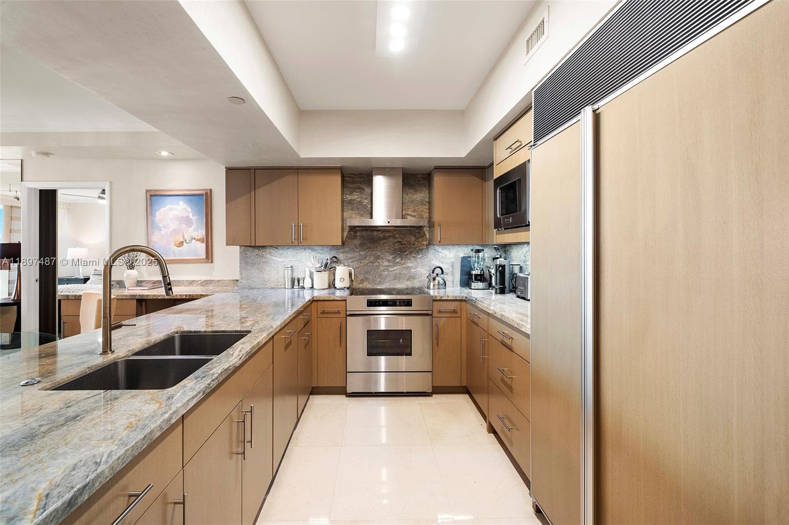 1455 Ocean Dr # 1003, Miami Beach FL 33139 — 11