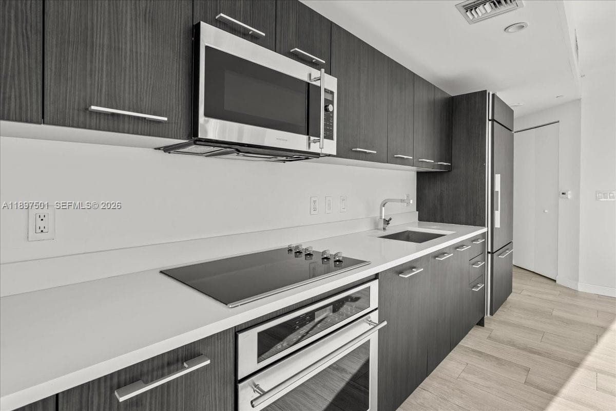 55 SW 9th ST # 3006, Miami FL 33130 — 8