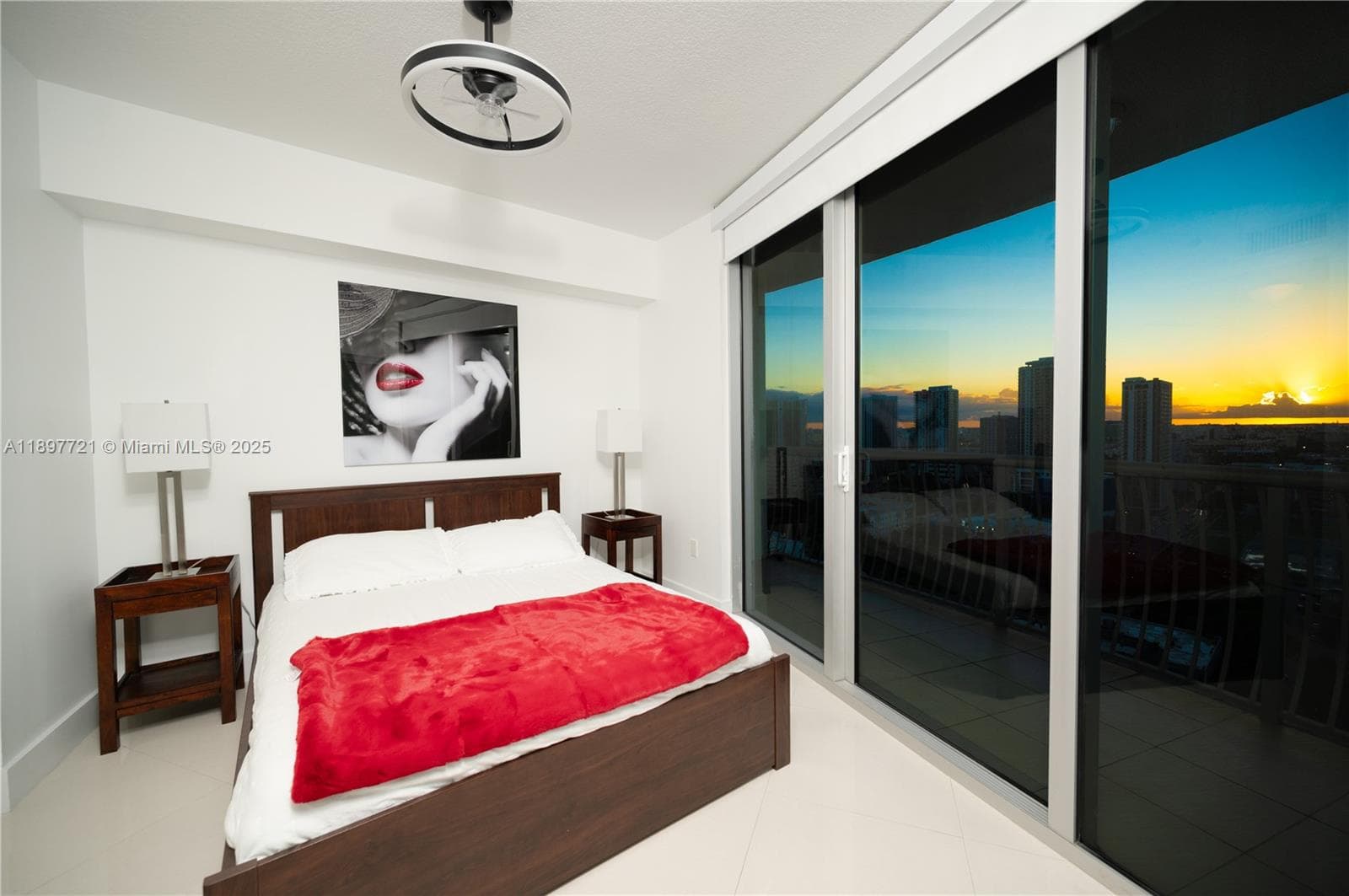 1750 N Bayshore Dr # 2615, Miami FL 33132 — 5