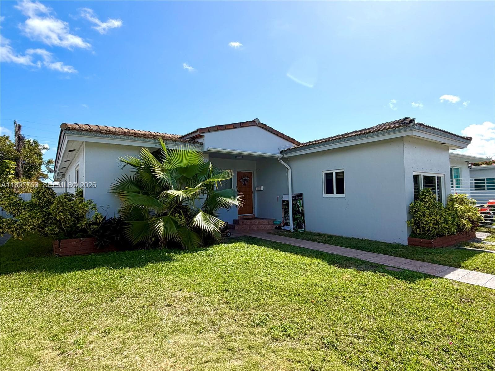1510 Normandy Dr, Miami Beach FL 33141 — 2