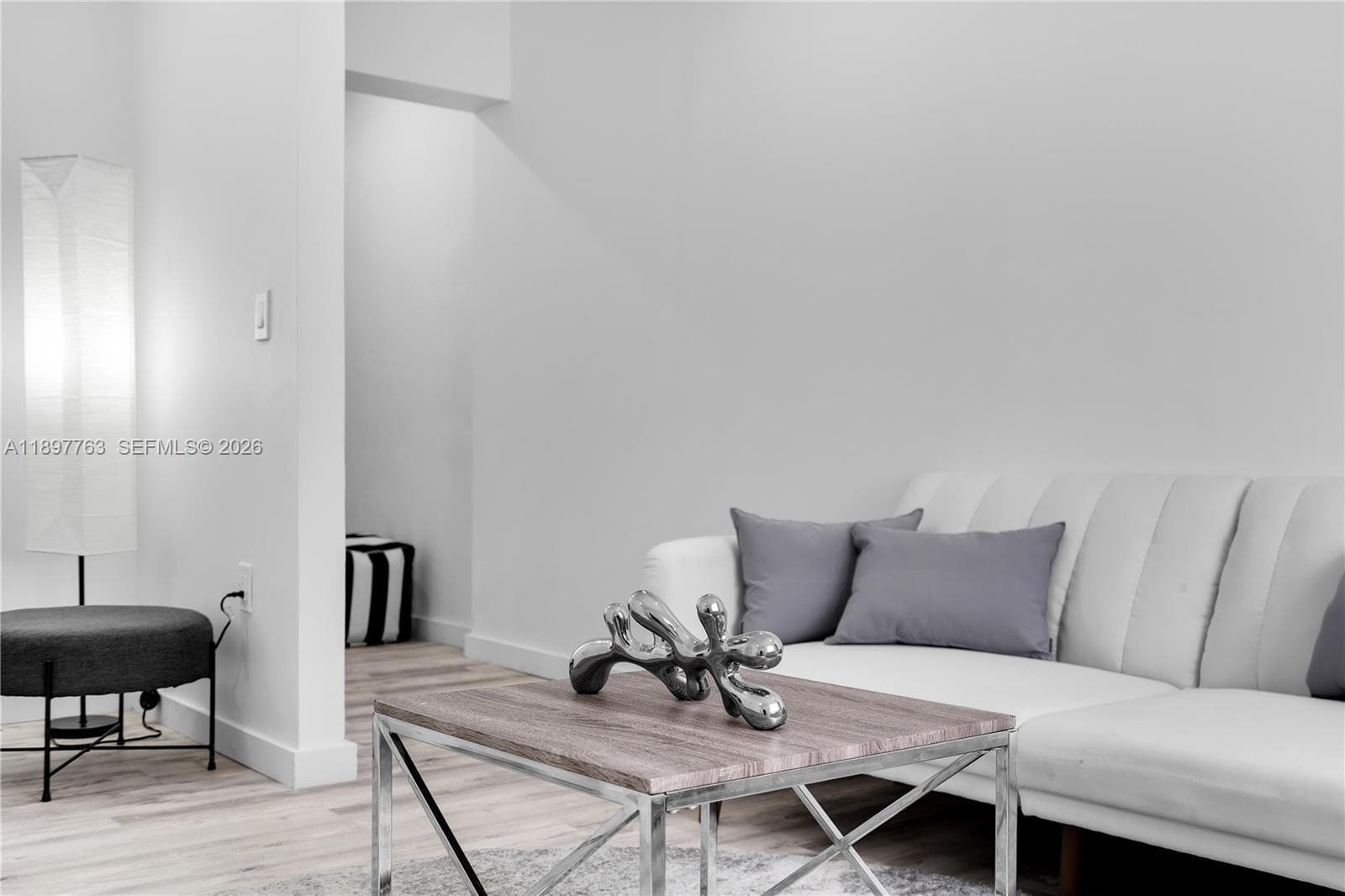 1510 Normandy Dr, Miami Beach FL 33141 — 43