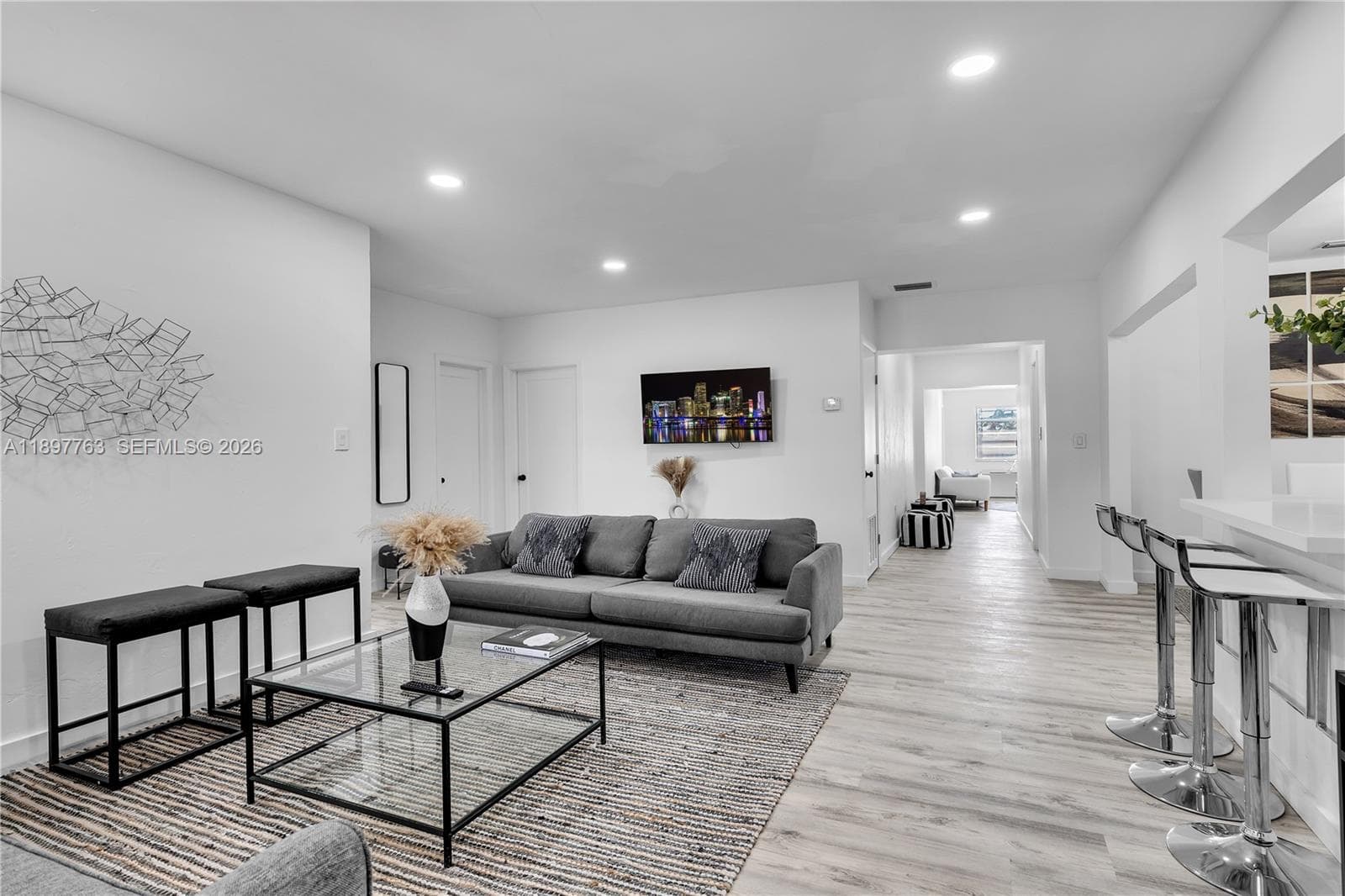1510 Normandy Dr, Miami Beach FL 33141 — 3