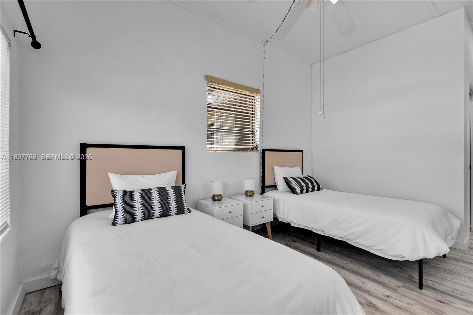 1510 Normandy Dr, Miami Beach FL 33141 — 36