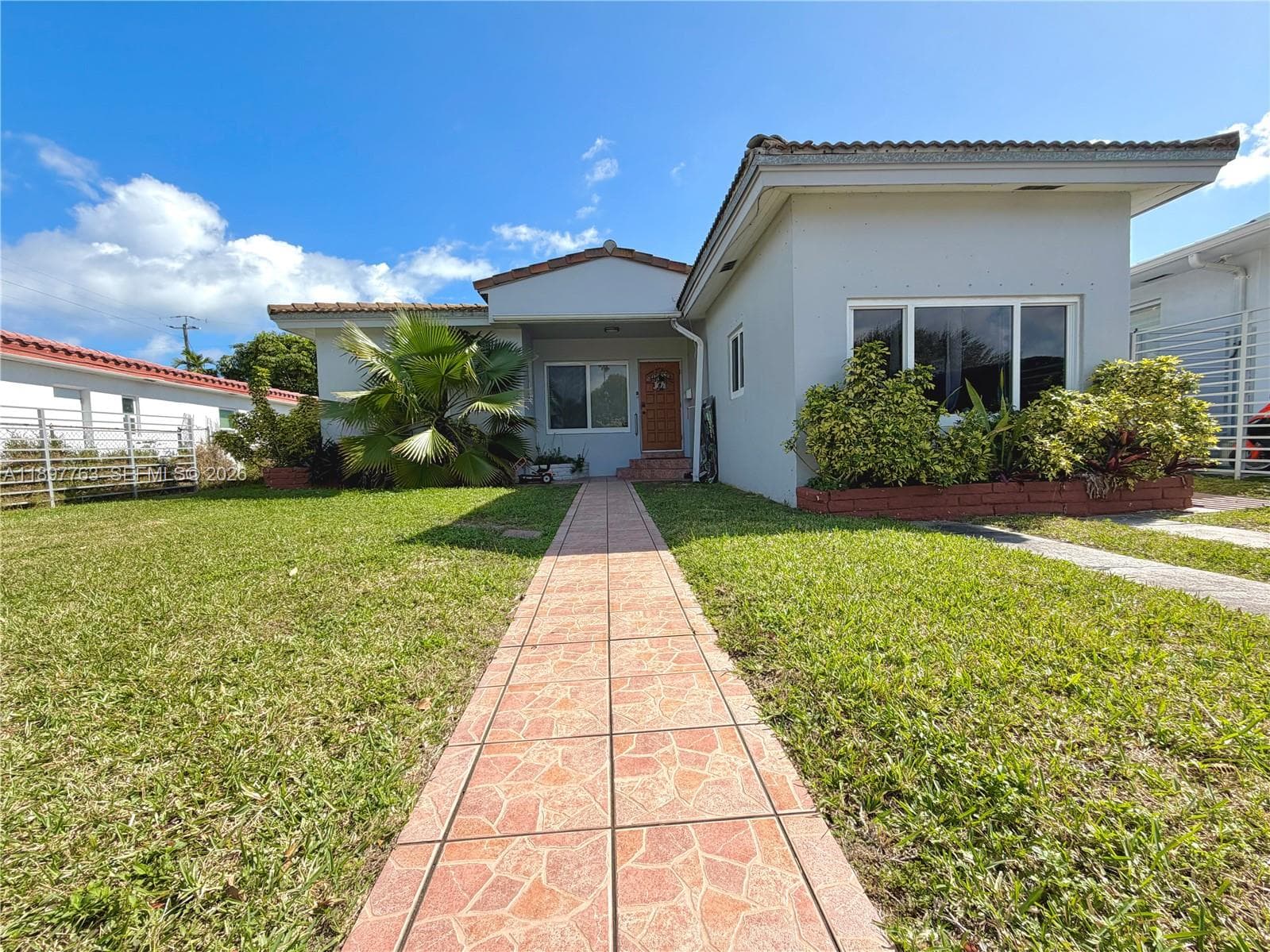 1510 Normandy Dr, Miami Beach FL 33141 — 1