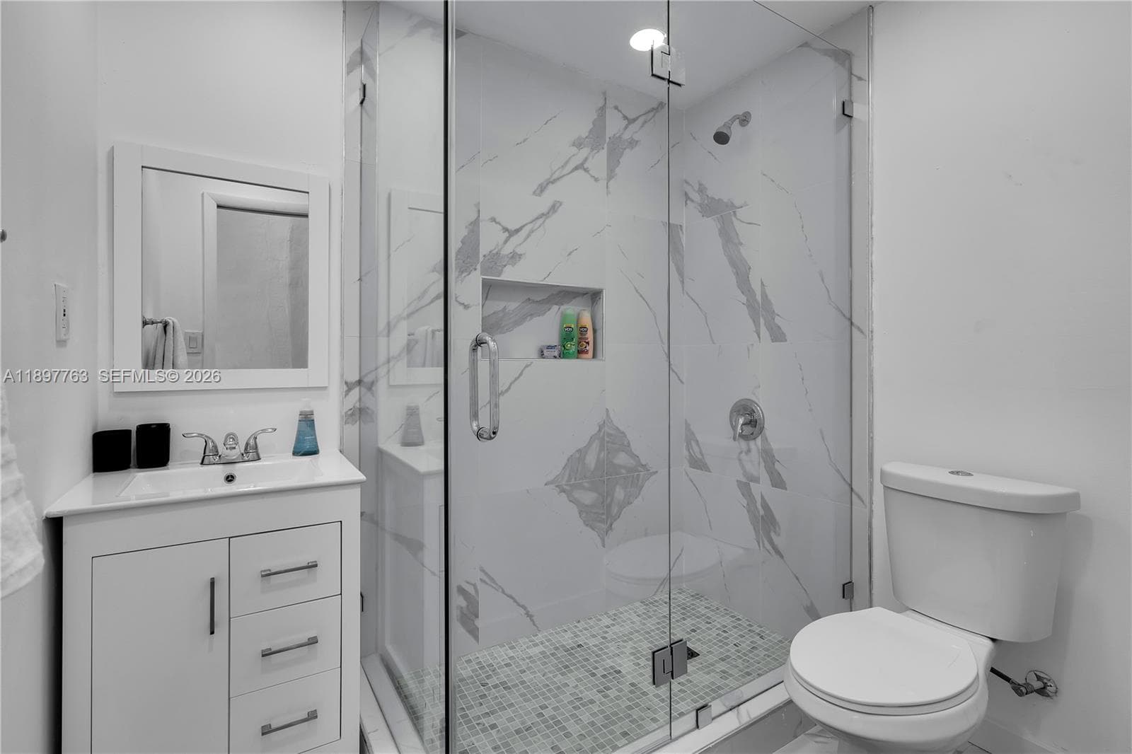 1510 Normandy Dr, Miami Beach FL 33141 — 37