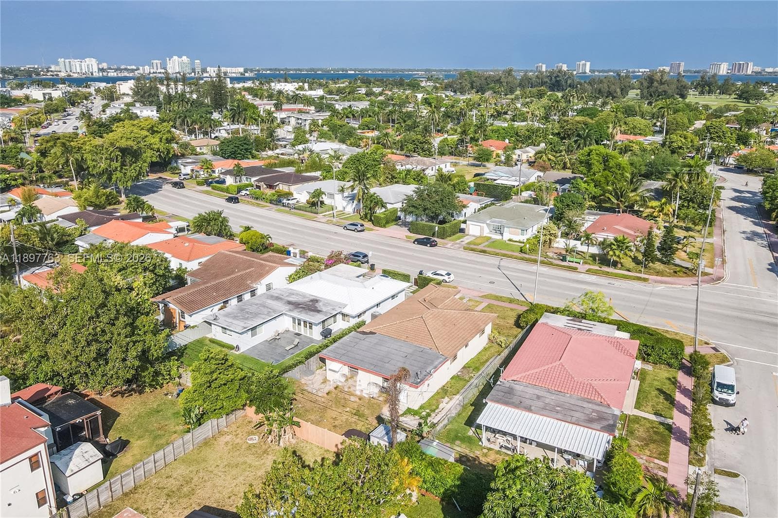 1510 Normandy Dr, Miami Beach FL 33141 — 44