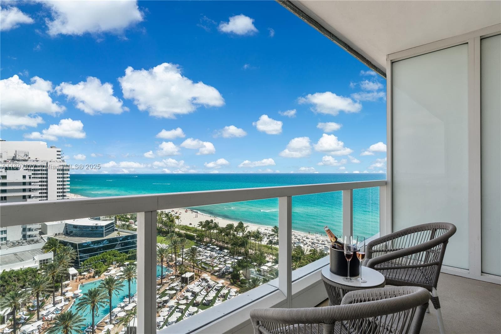 4391 Collins Ave # 1403, Miami Beach FL 33140 — 2