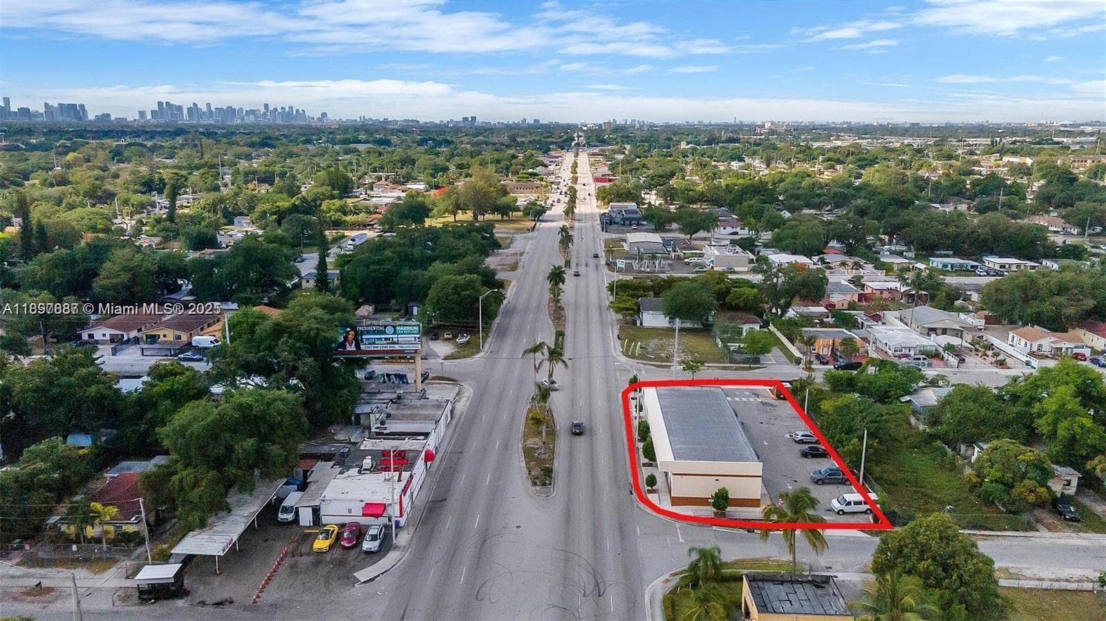9150 NW 22nd Ave, Miami FL 33147 — 12