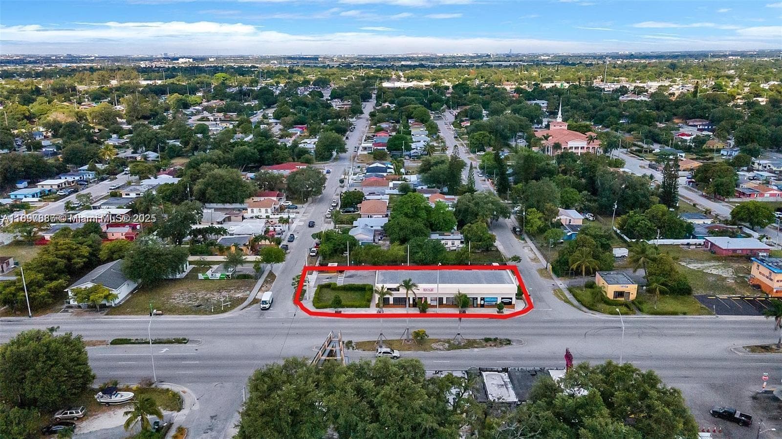 9150 NW 22nd Ave, Miami FL 33147 — 11