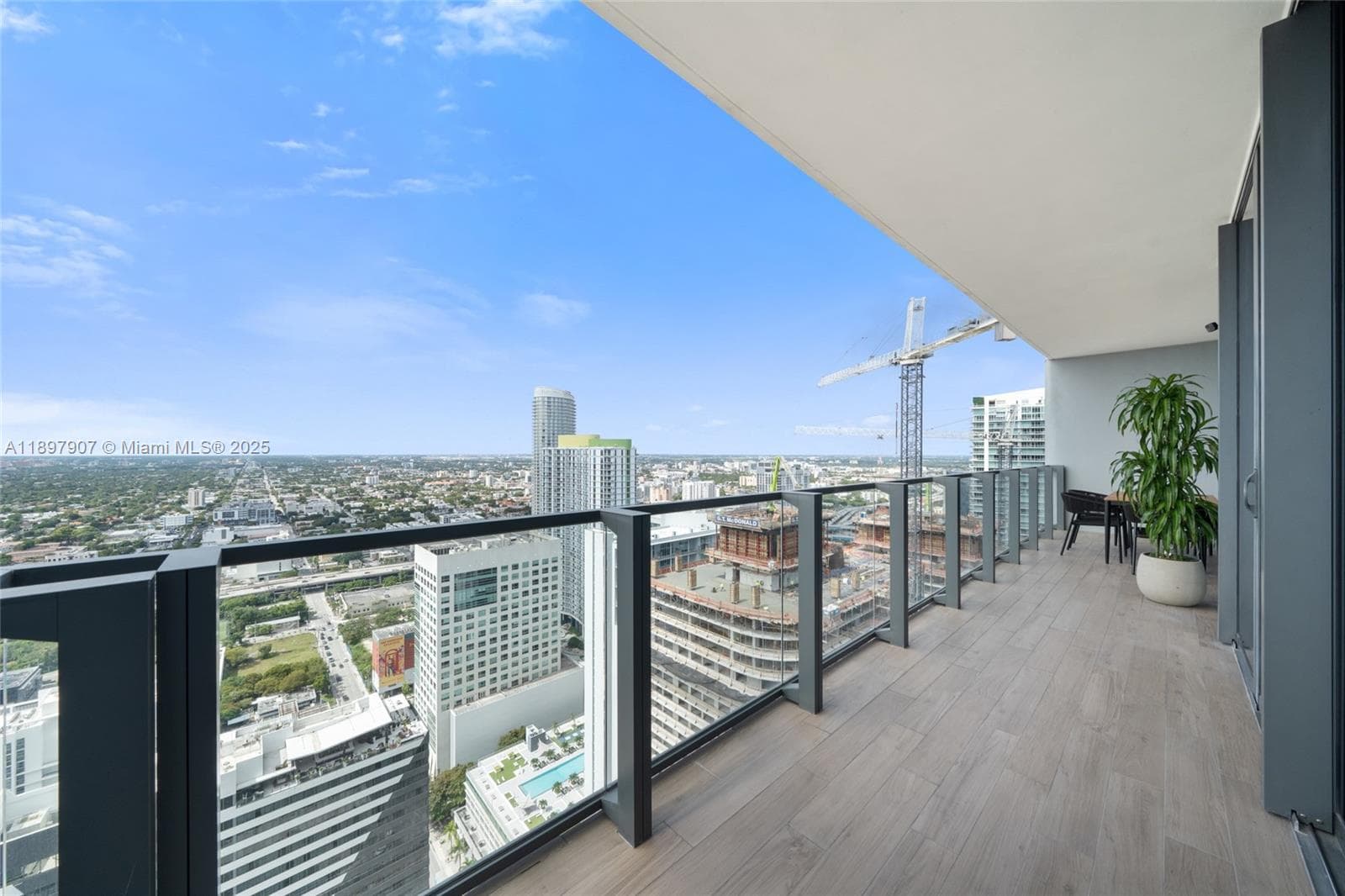 88 SW 7th St # 3910, Miami FL 33130 — 13