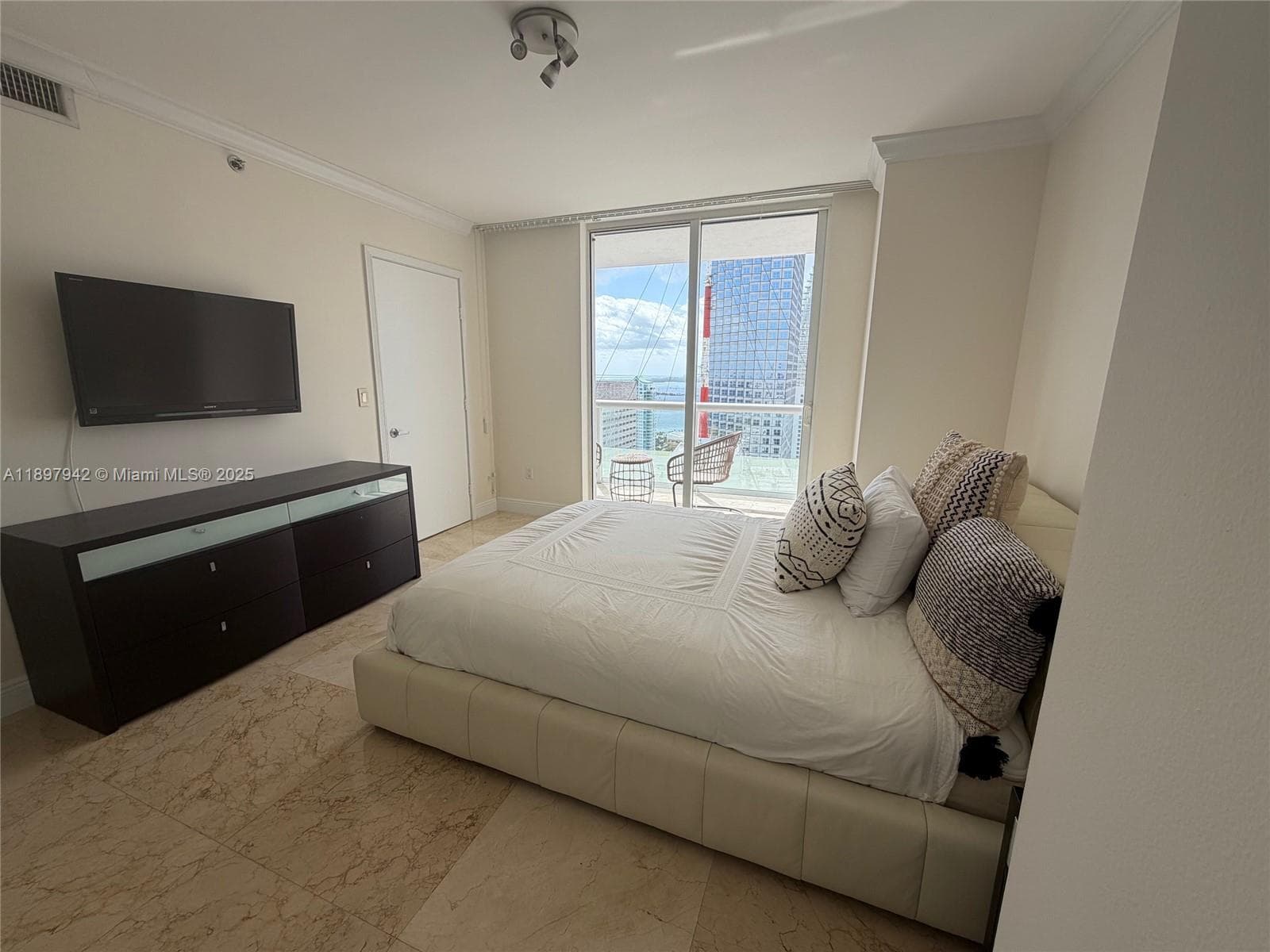 50 Biscayne Blvd # 5211, Miami FL 33132 — 12